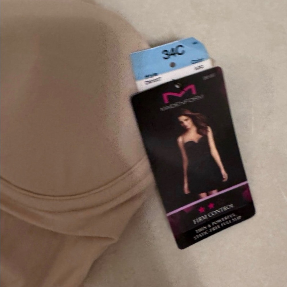 Maidenform Light Beige Shapewear Slip - Picture 4 of 4
